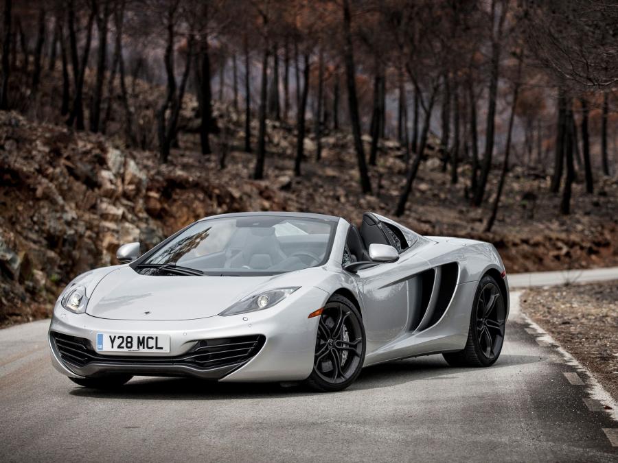  McLaren MP4-12C Spyder 2012 года  (UK) (фото 22 из 32)